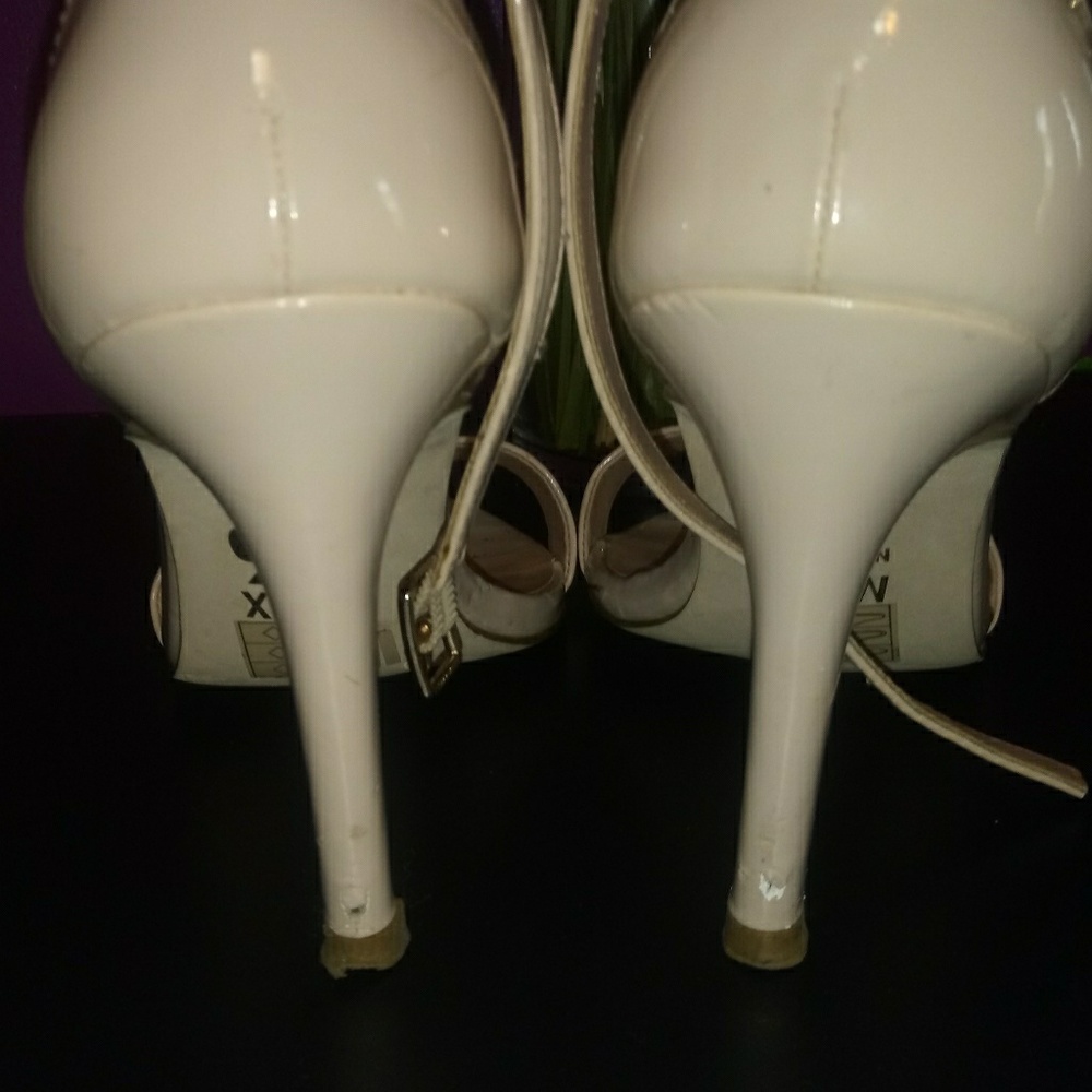 Shoes - Picture 2 of 3